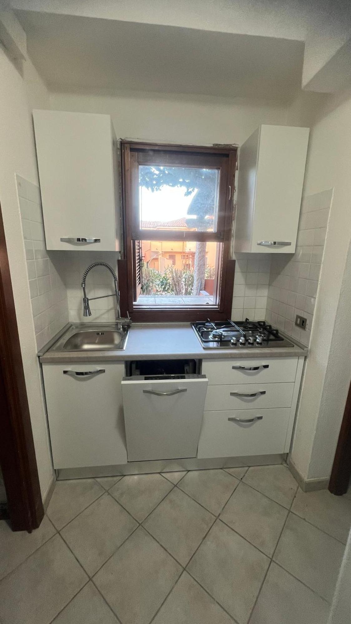 דירות מרינלה Casa Sibilla Bi-Locale Con Terrazza A 60 Metri Dal Mare מראה חיצוני תמונה